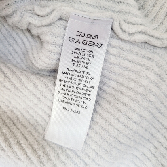 Kaisely Mock neck rib sweater - Picture 6 of 8